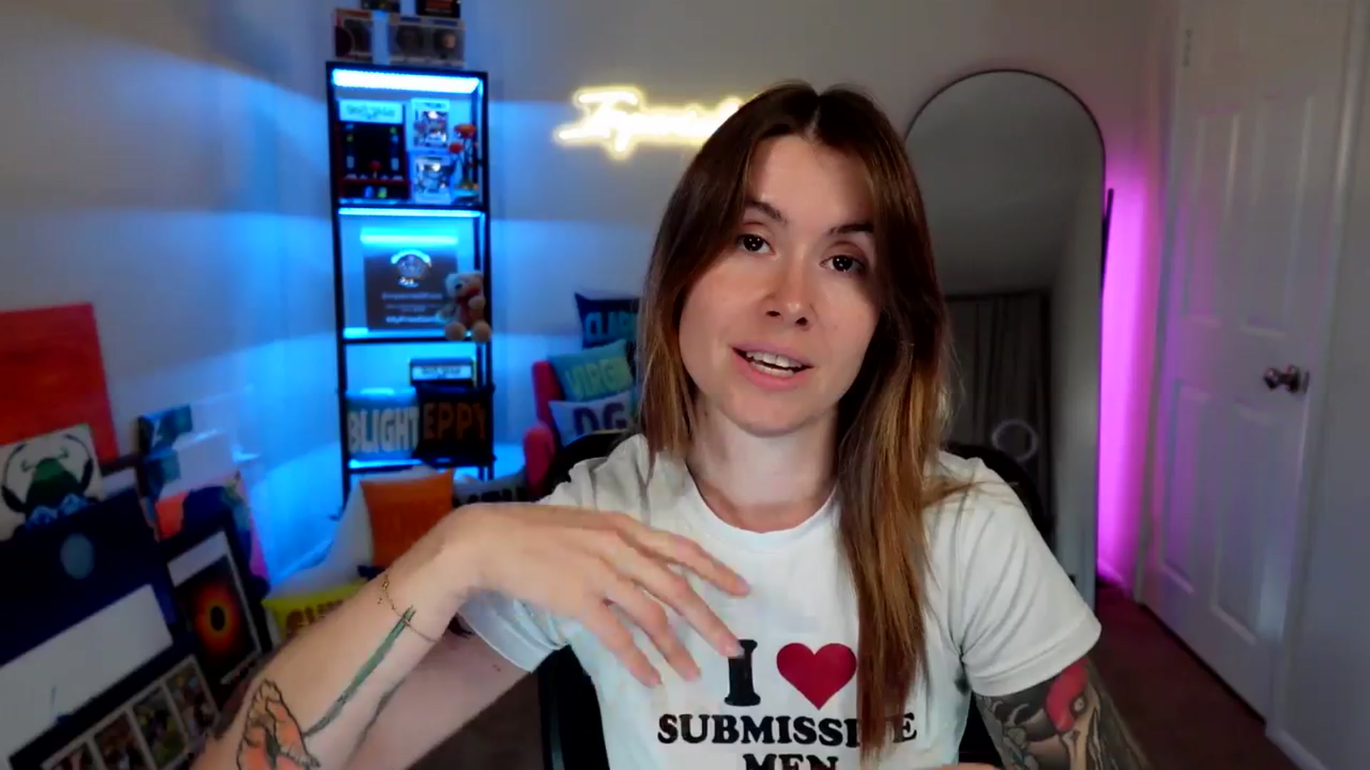 Gallery image thumbnail from ImperialKiss's myfreecams stream on, 04/10/2026, 06:29 image 17 of 20