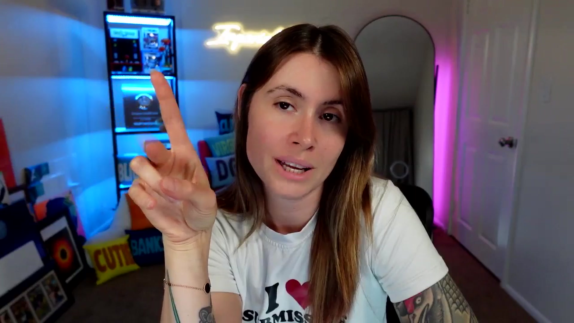 Gallery image thumbnail from ImperialKiss's myfreecams stream on, 04/10/2026, 06:29 image 11 of 20