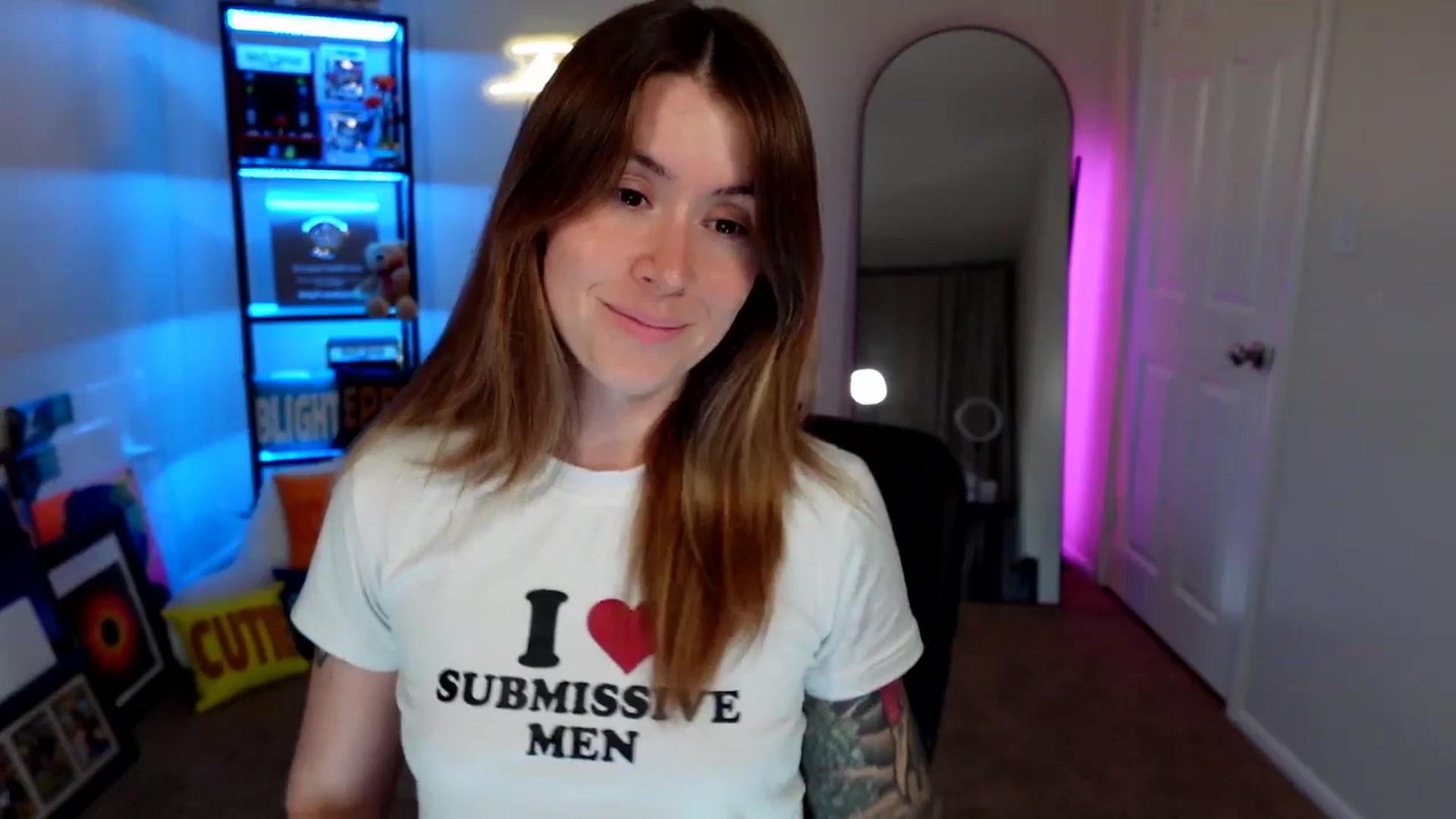 Gallery image thumbnail from ImperialKiss's myfreecams stream on, 04/10/2026, 06:29 image 13 of 20