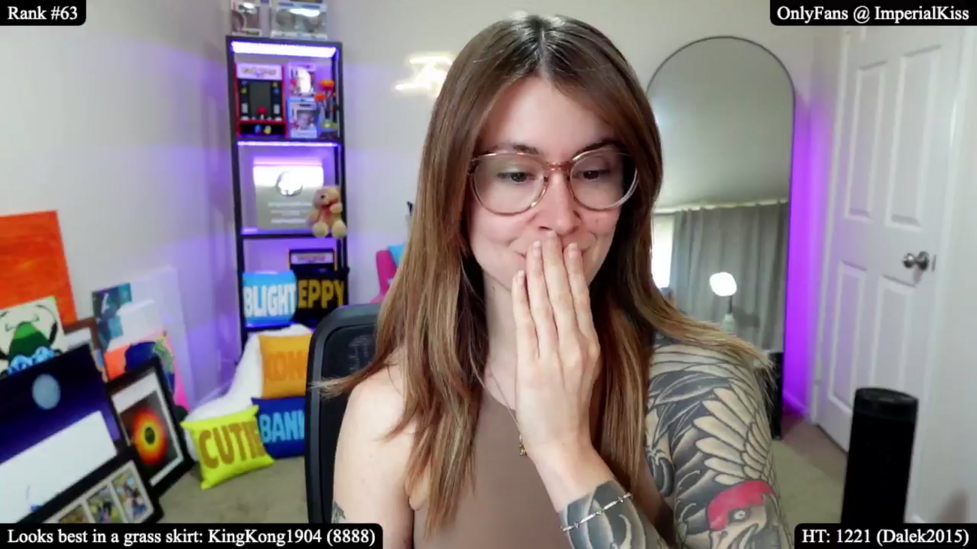 Gallery image thumbnail from ImperialKiss's myfreecams stream on, 04/12/2026, 22:57 image 15 of 20