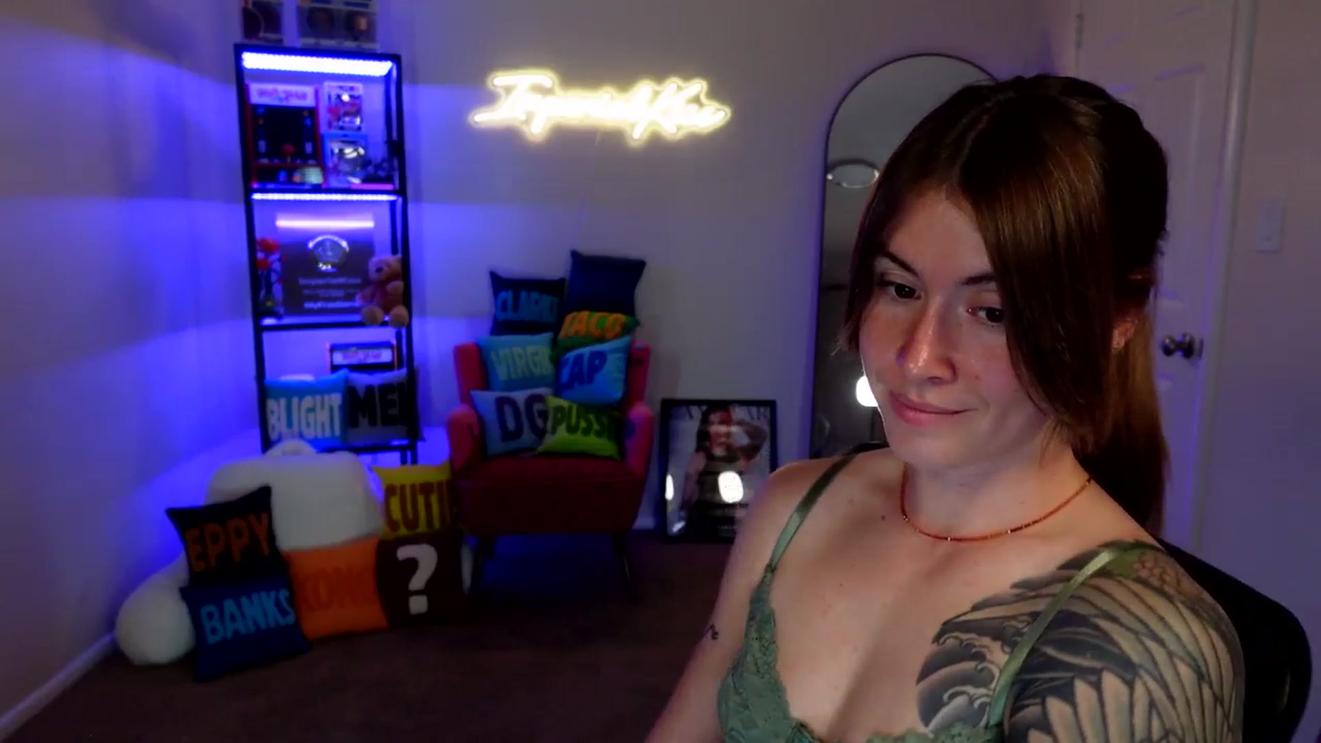 Gallery image thumbnail from ImperialKiss's myfreecams stream on, 05/07/2026, 05:15 image 3 of 20
