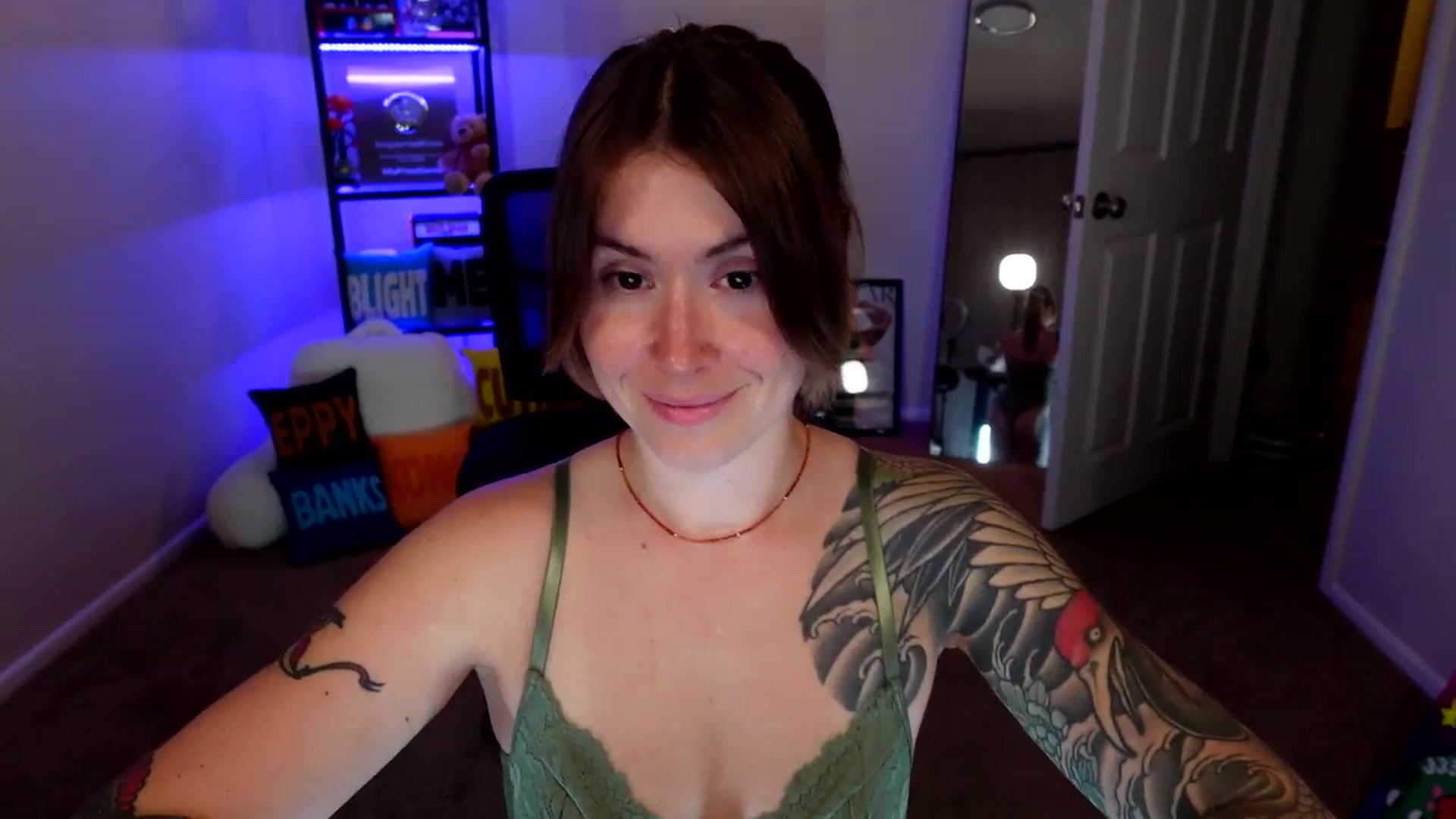 Gallery image thumbnail from ImperialKiss's myfreecams stream on, 05/07/2026, 05:15 image 14 of 20