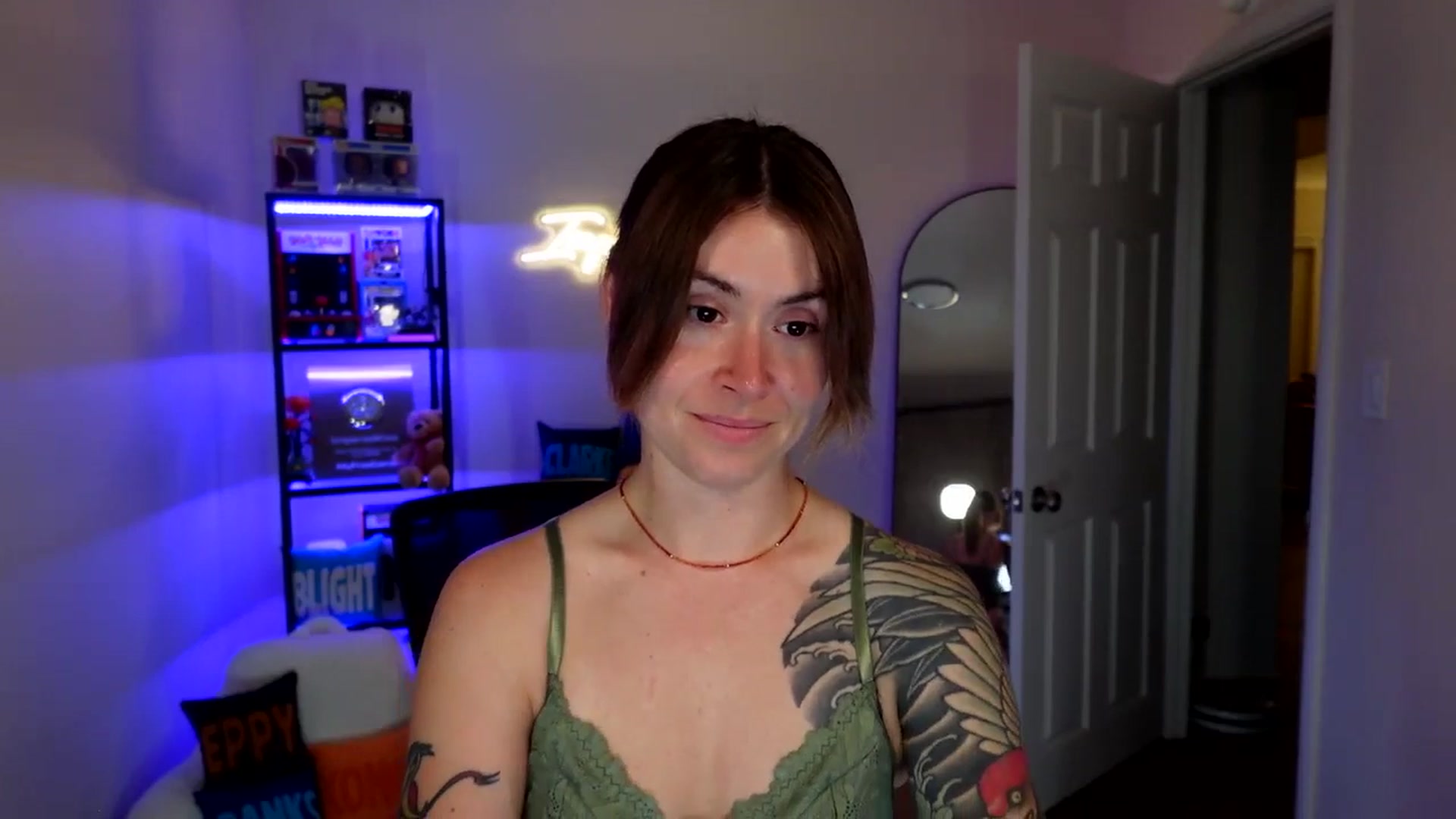 Gallery image thumbnail from ImperialKiss's myfreecams stream on, 05/07/2026, 05:15 image 12 of 20