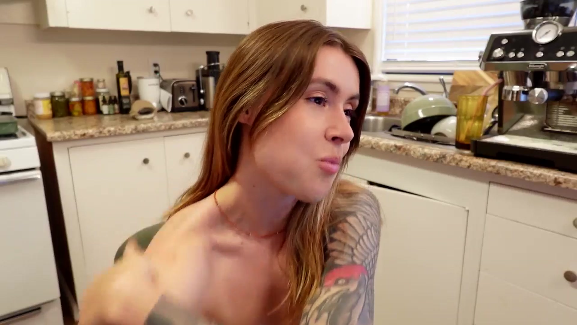 Gallery image thumbnail from ImperialKiss's myfreecams stream on, 05/10/2026, 01:15 image 4 of 20