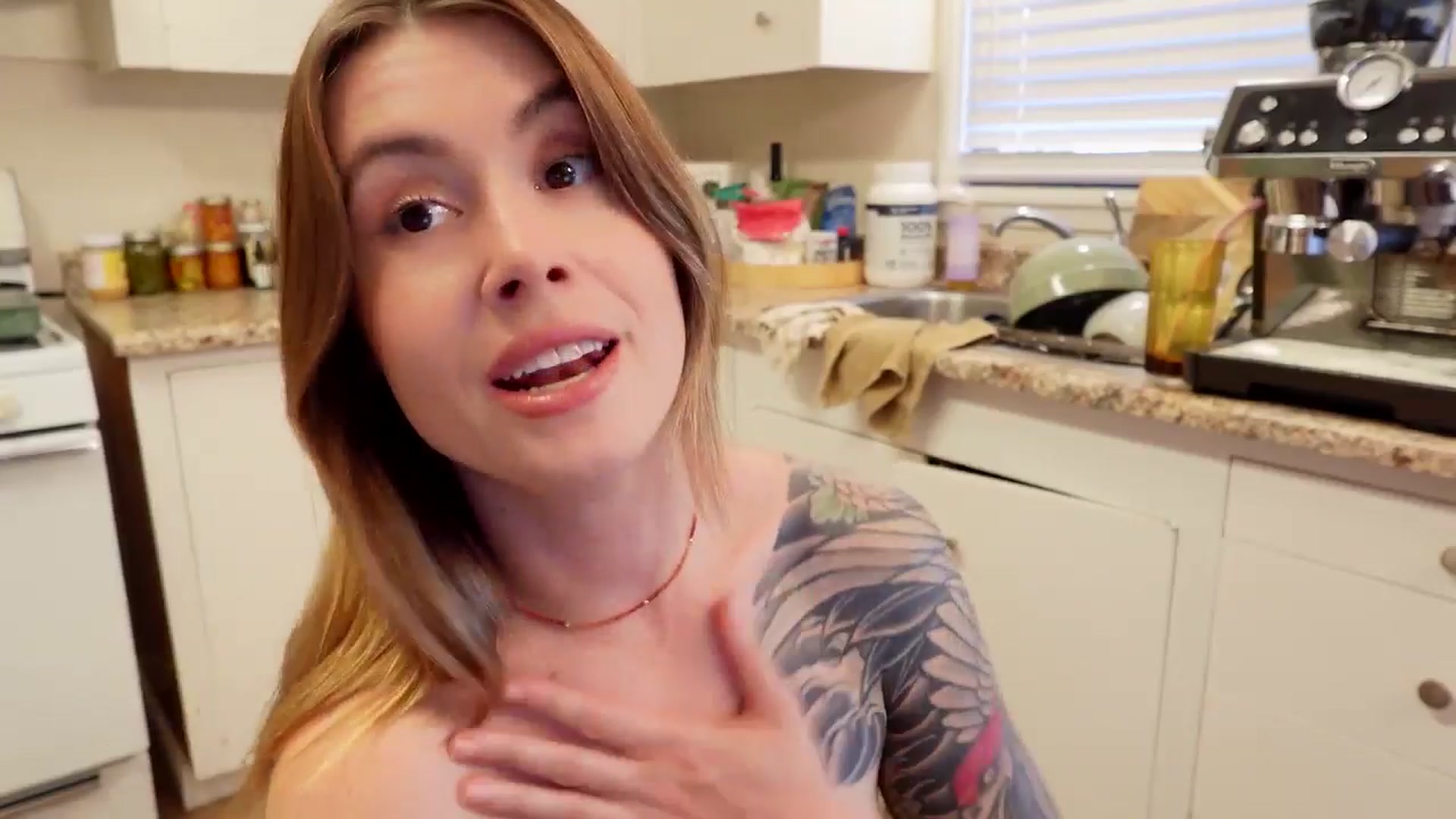 Gallery image thumbnail from ImperialKiss's myfreecams stream on, 05/10/2026, 01:15 image 9 of 20