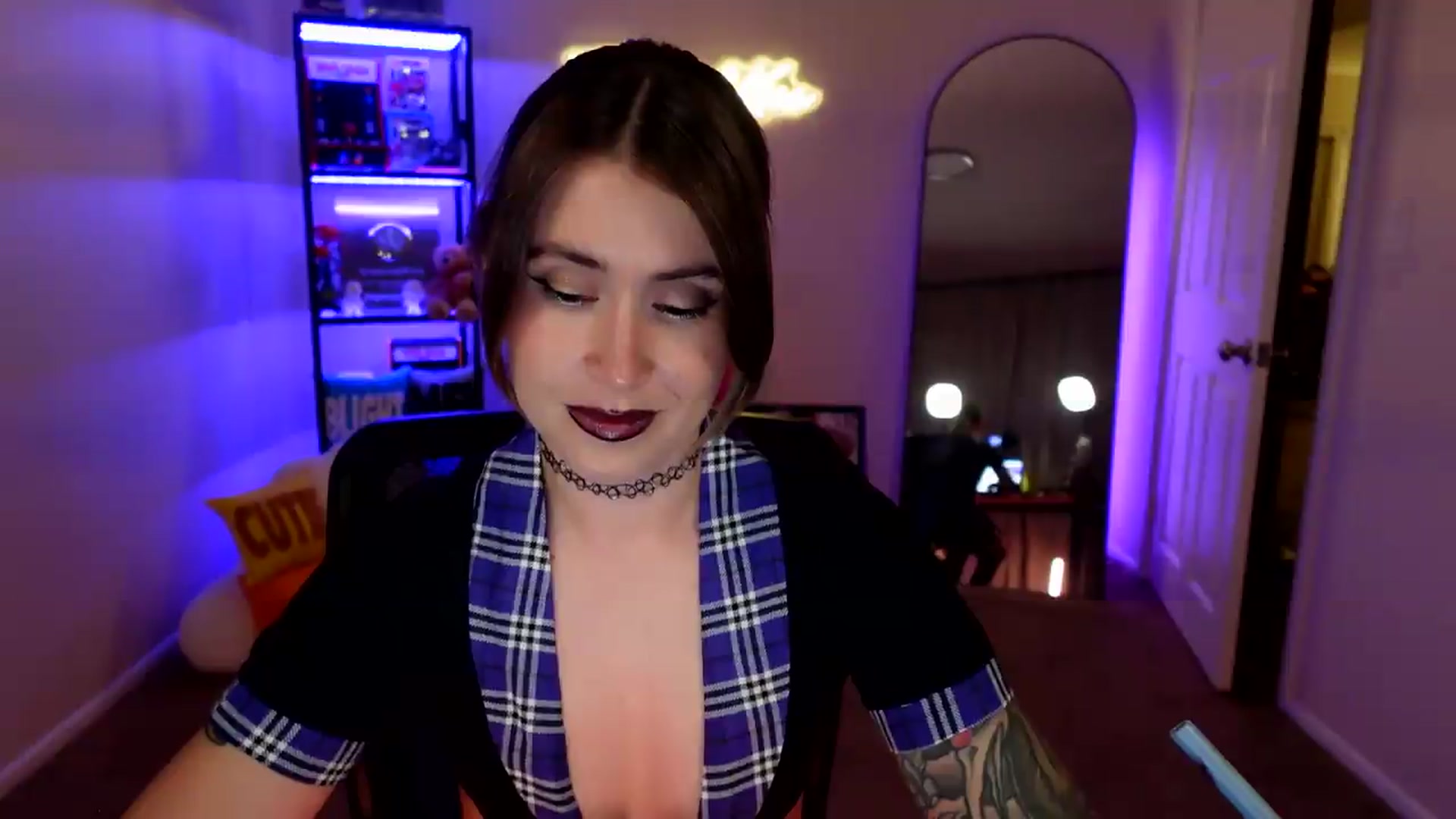 Gallery image thumbnail from ImperialKiss's myfreecams stream on, 05/13/2026, 04:39 image 16 of 20