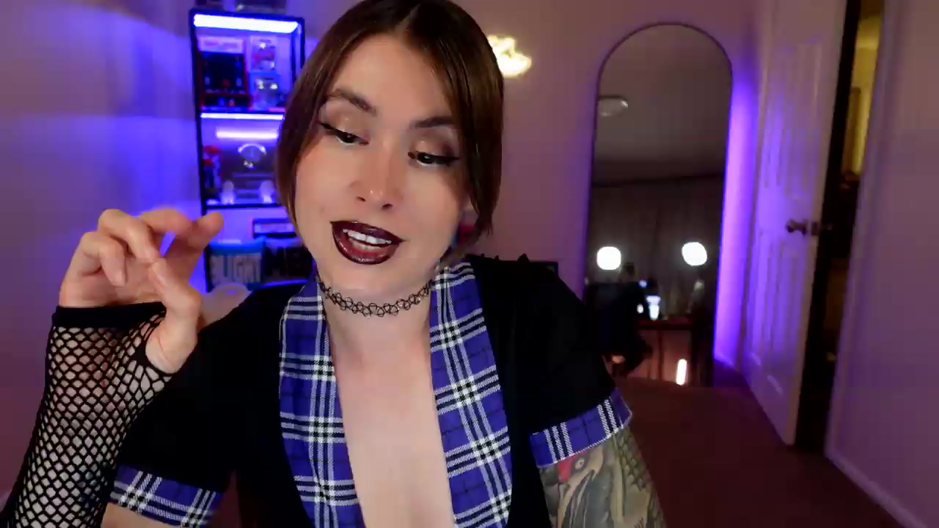 Gallery image thumbnail from ImperialKiss's myfreecams stream on, 05/13/2026, 04:39 image 1 of 20
