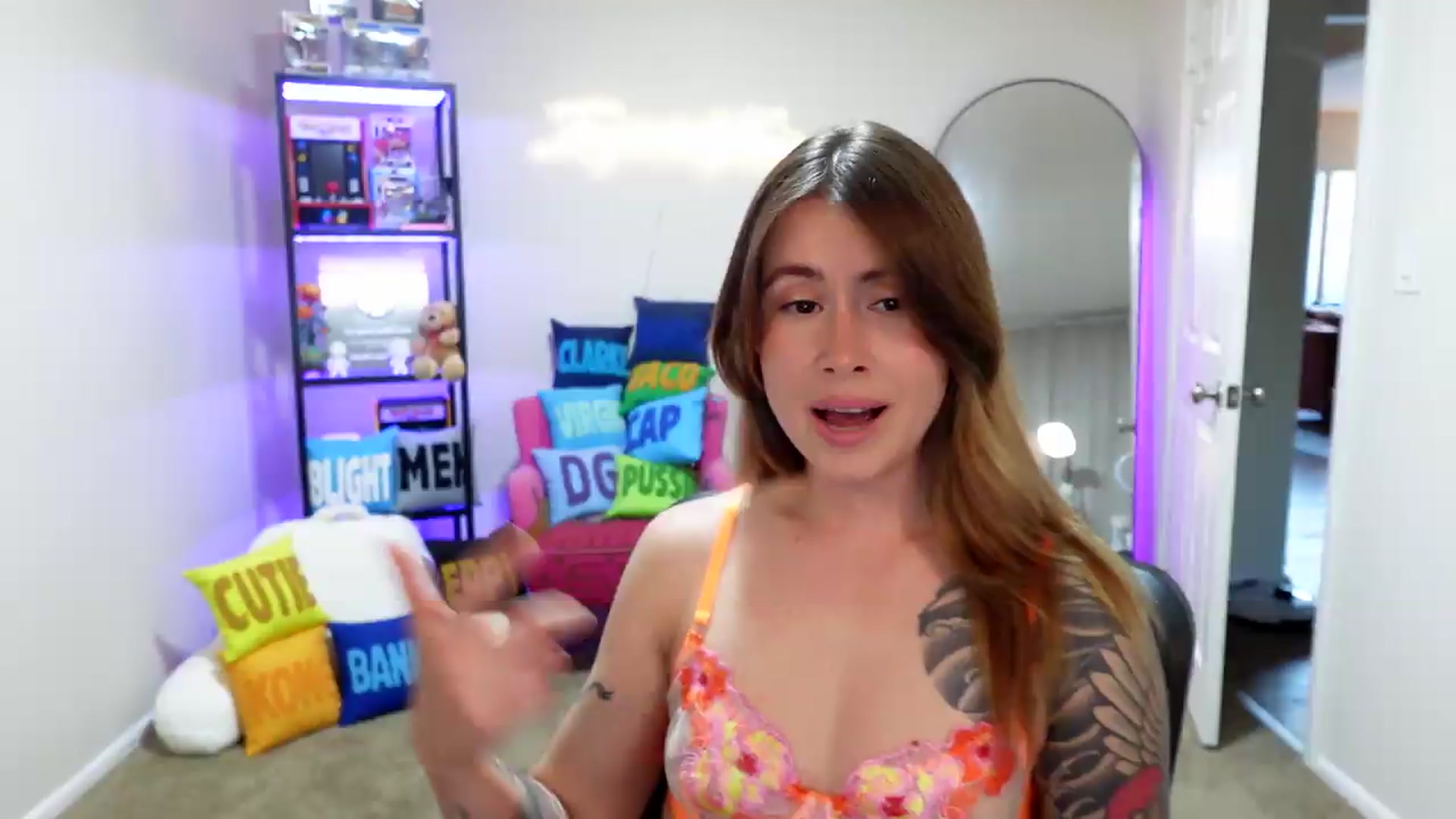 Gallery image thumbnail from ImperialKiss's myfreecams stream on, 05/15/2026, 02:51 image 3 of 20