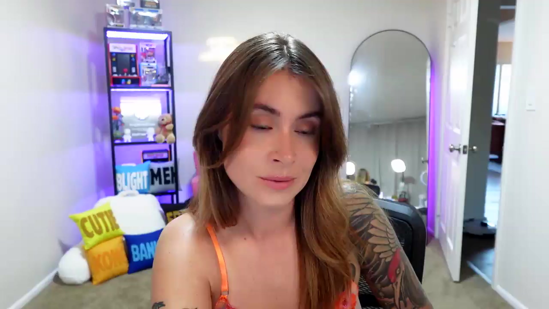 Gallery image thumbnail from ImperialKiss's myfreecams stream on, 05/15/2026, 02:51 image 5 of 20