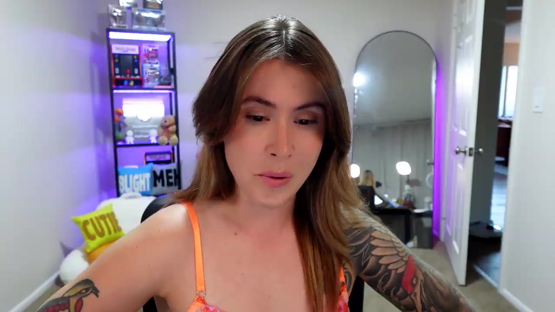Gallery image thumbnail from ImperialKiss's myfreecams stream on, 05/15/2026, 02:51 image 14 of 20