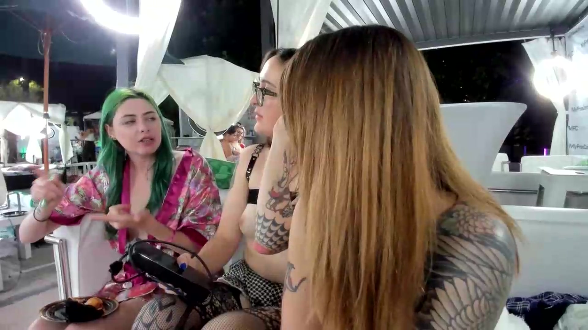 Gallery image thumbnail from ImperialKiss's myfreecams stream on, 05/19/2026, 05:45 image 13 of 20