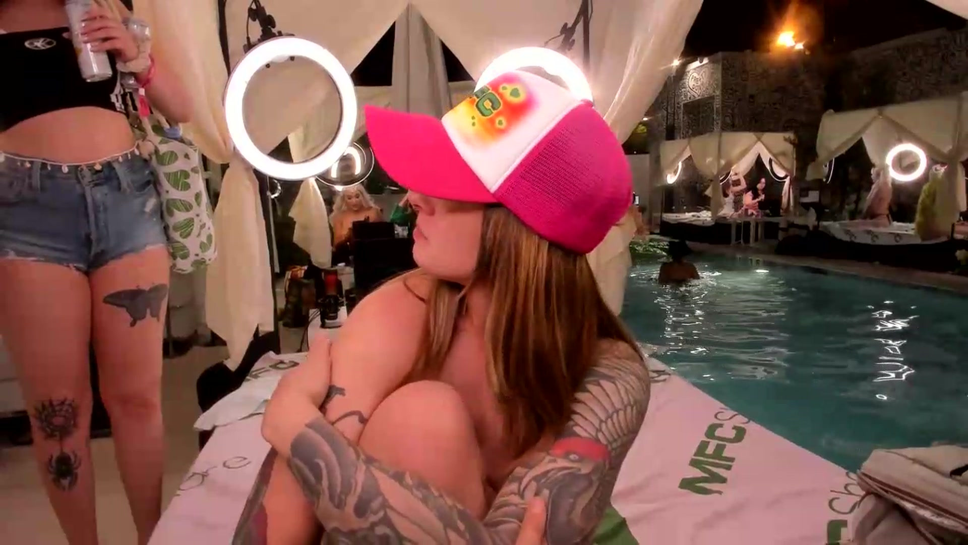 Gallery image thumbnail from ImperialKiss's myfreecams stream on, 05/21/2026, 06:42 image 14 of 20