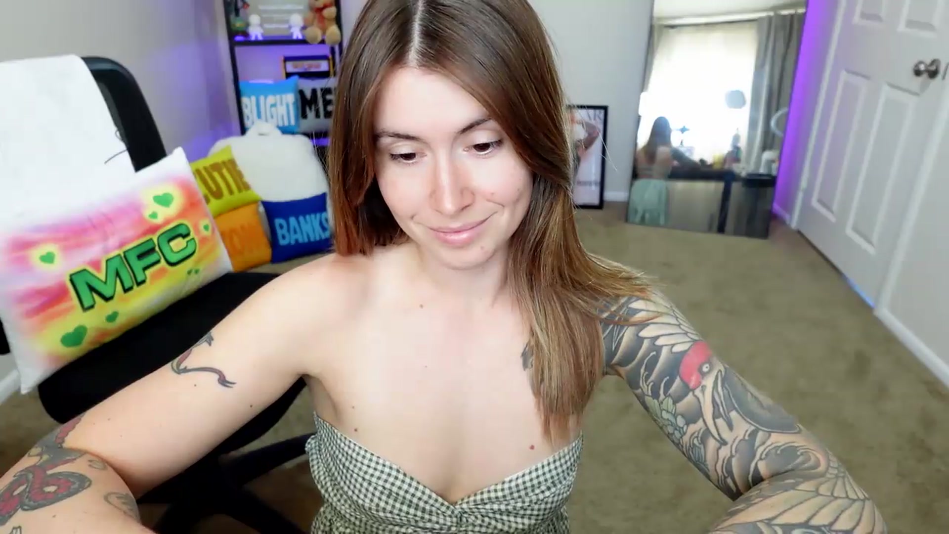 Gallery image thumbnail from ImperialKiss's myfreecams stream on, 05/24/2026, 24:03 image 17 of 20
