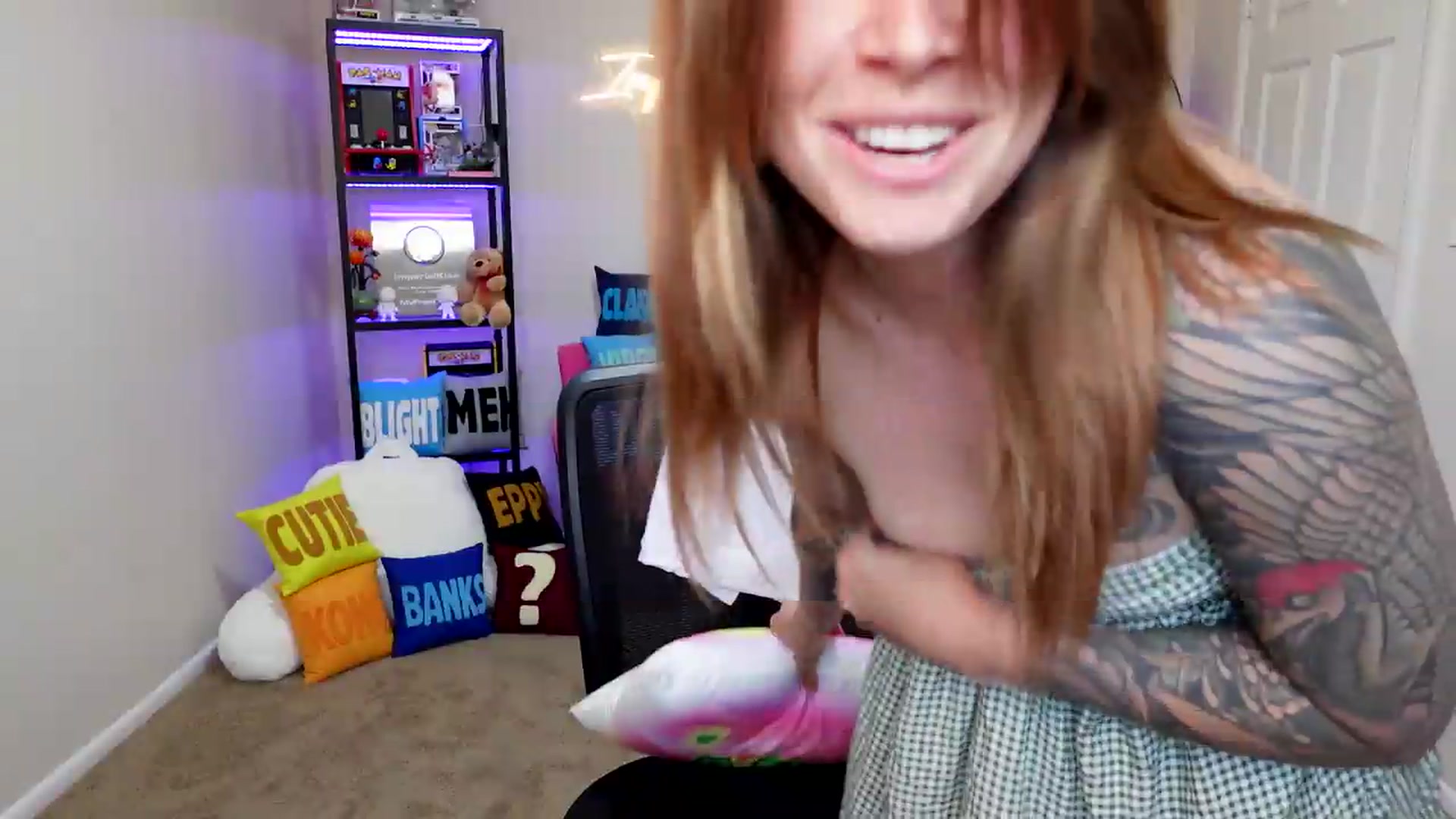 Gallery image thumbnail from ImperialKiss's myfreecams stream on, 05/24/2026, 24:03 image 9 of 20