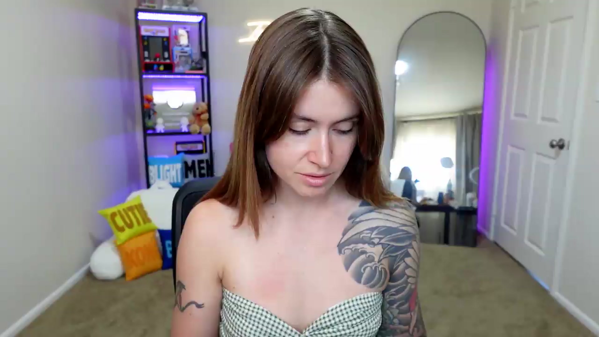 Gallery image thumbnail from ImperialKiss's myfreecams stream on, 05/24/2026, 24:03 image 1 of 20