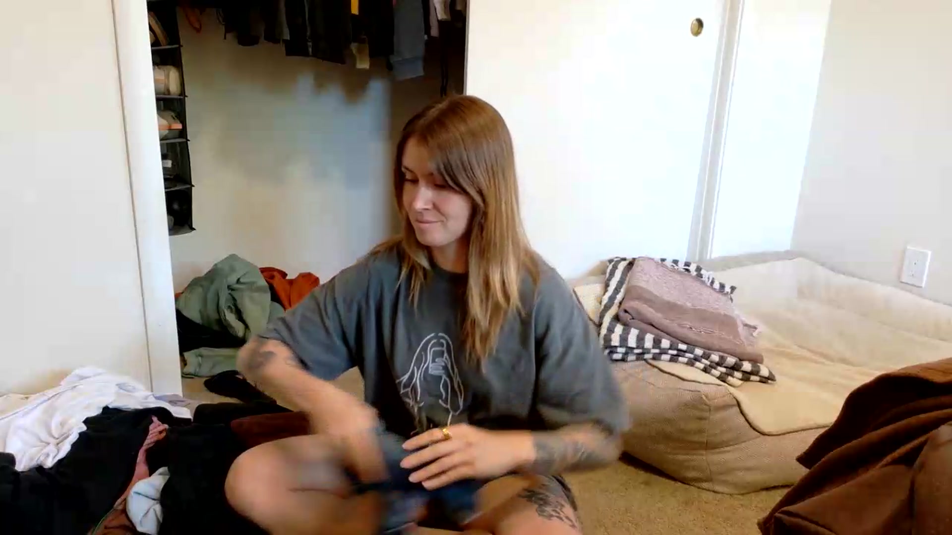Gallery image thumbnail from ImperialKiss's myfreecams stream on, 05/24/2026, 23:45 image 11 of 20