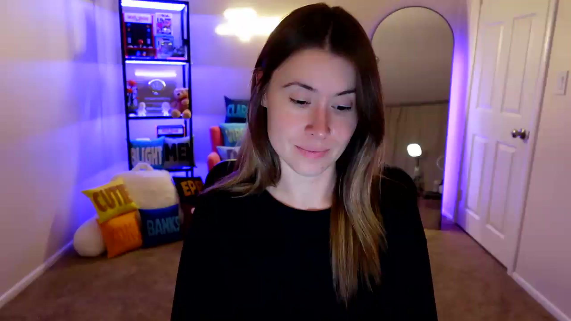 Gallery image thumbnail from ImperialKiss's myfreecams stream on, 05/27/2026, 07:13 image 18 of 20