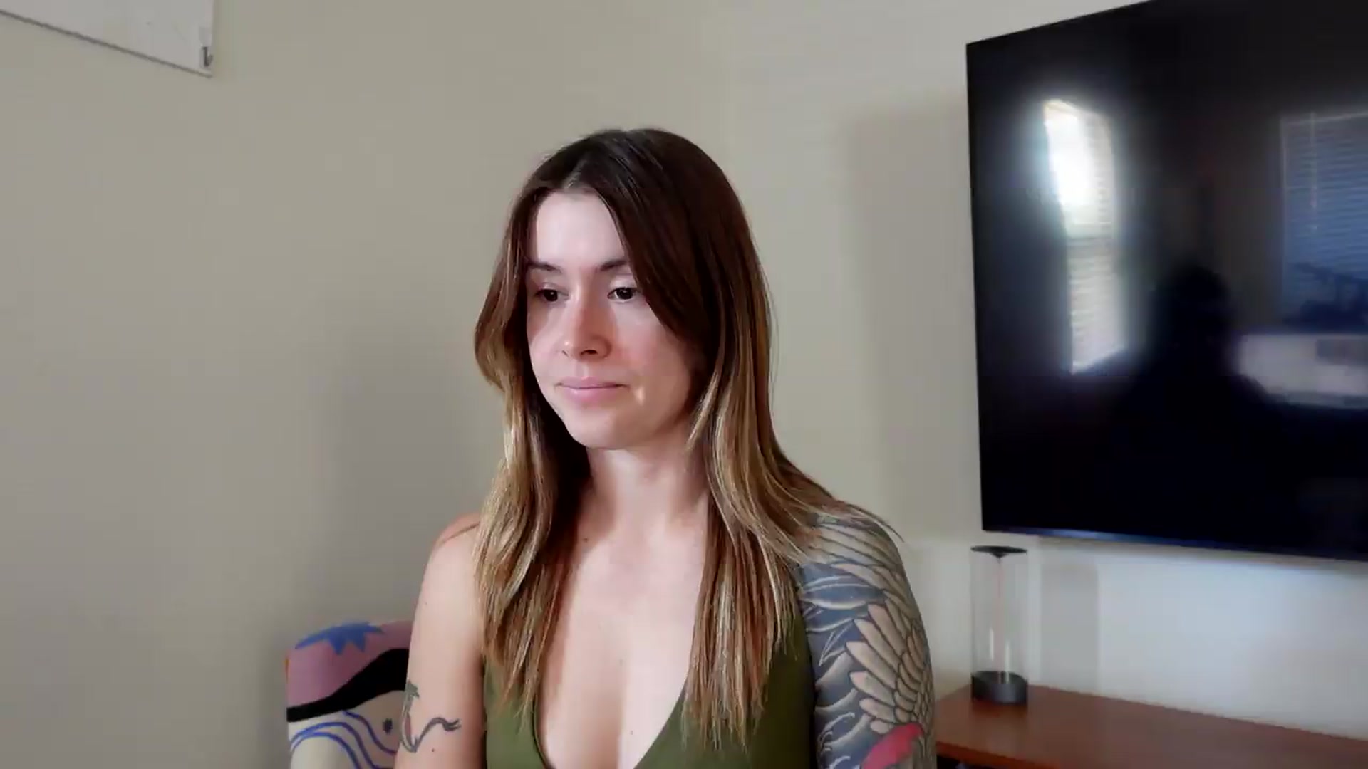 Gallery image thumbnail from ImperialKiss's myfreecams stream on, 05/30/2026, 20:32 image 15 of 20