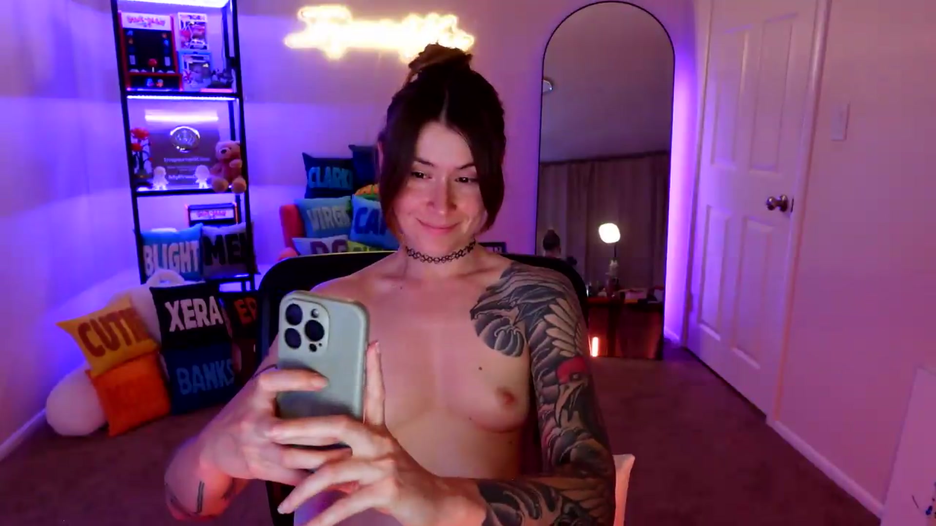 Gallery image thumbnail from ImperialKiss's myfreecams stream on, 06/02/2026, 06:33 image 7 of 20