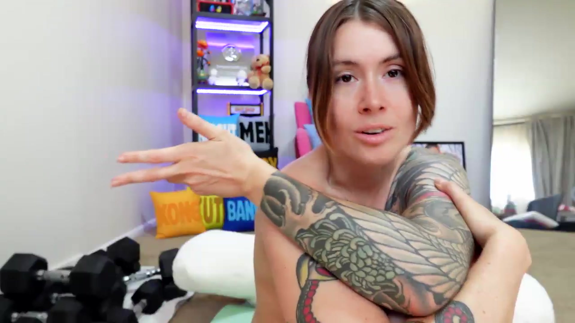 Gallery image thumbnail from ImperialKiss's myfreecams stream on, 06/06/2026, 23:28 image 17 of 20