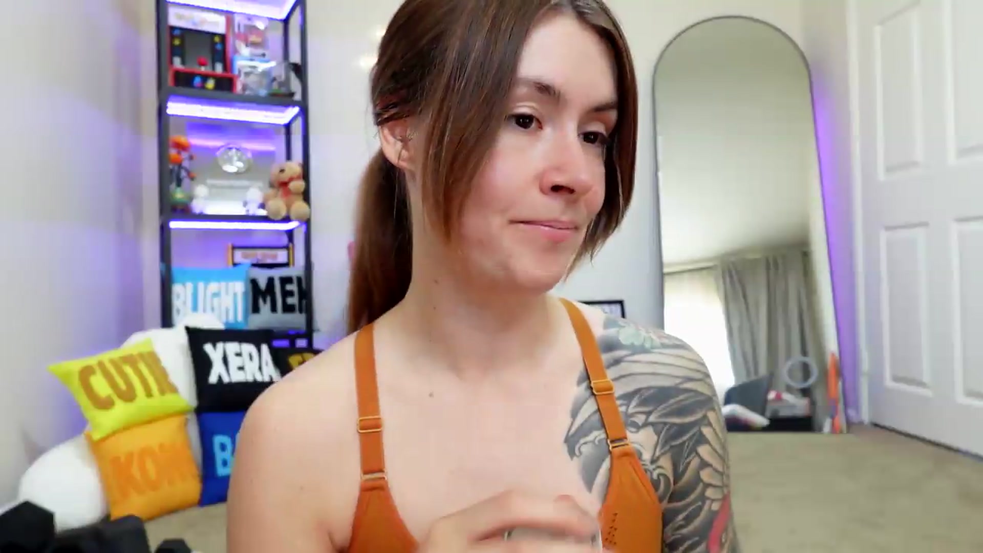 Gallery image thumbnail from ImperialKiss's myfreecams stream on, 06/06/2026, 23:28 image 6 of 20