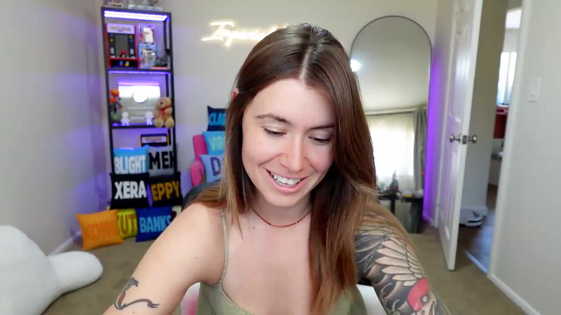 Gallery image thumbnail from ImperialKiss's myfreecams stream on, 06/07/2026, 22:08 image 3 of 20