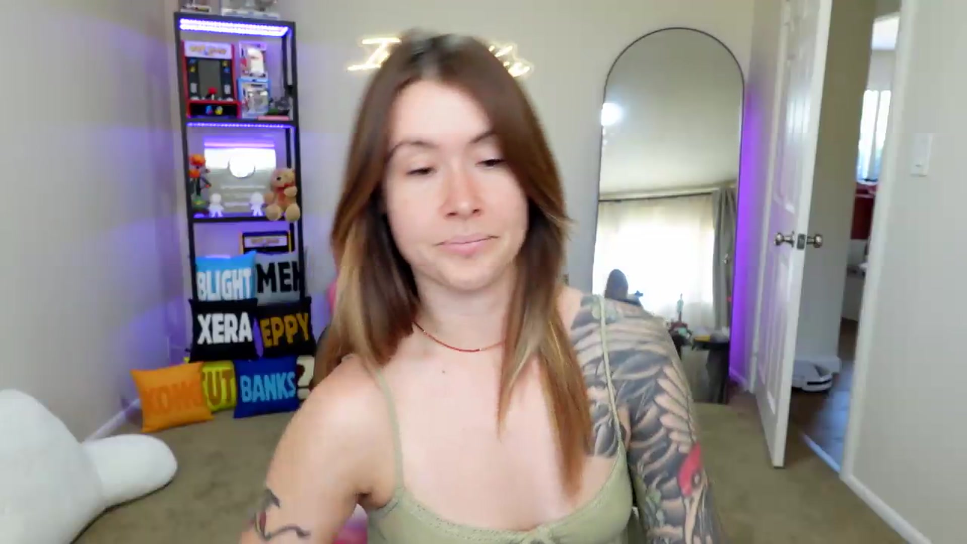 Gallery image thumbnail from ImperialKiss's myfreecams stream on, 06/07/2026, 22:08 image 11 of 20