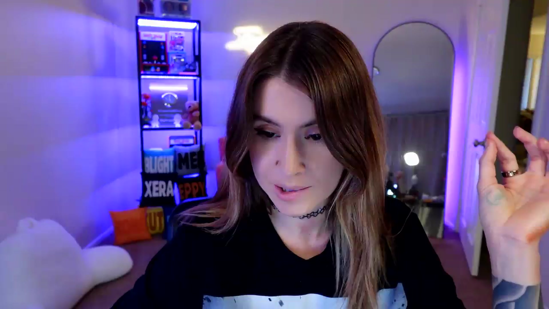 Gallery image thumbnail from ImperialKiss's myfreecams stream on, 06/09/2026, 03:38 image 13 of 20