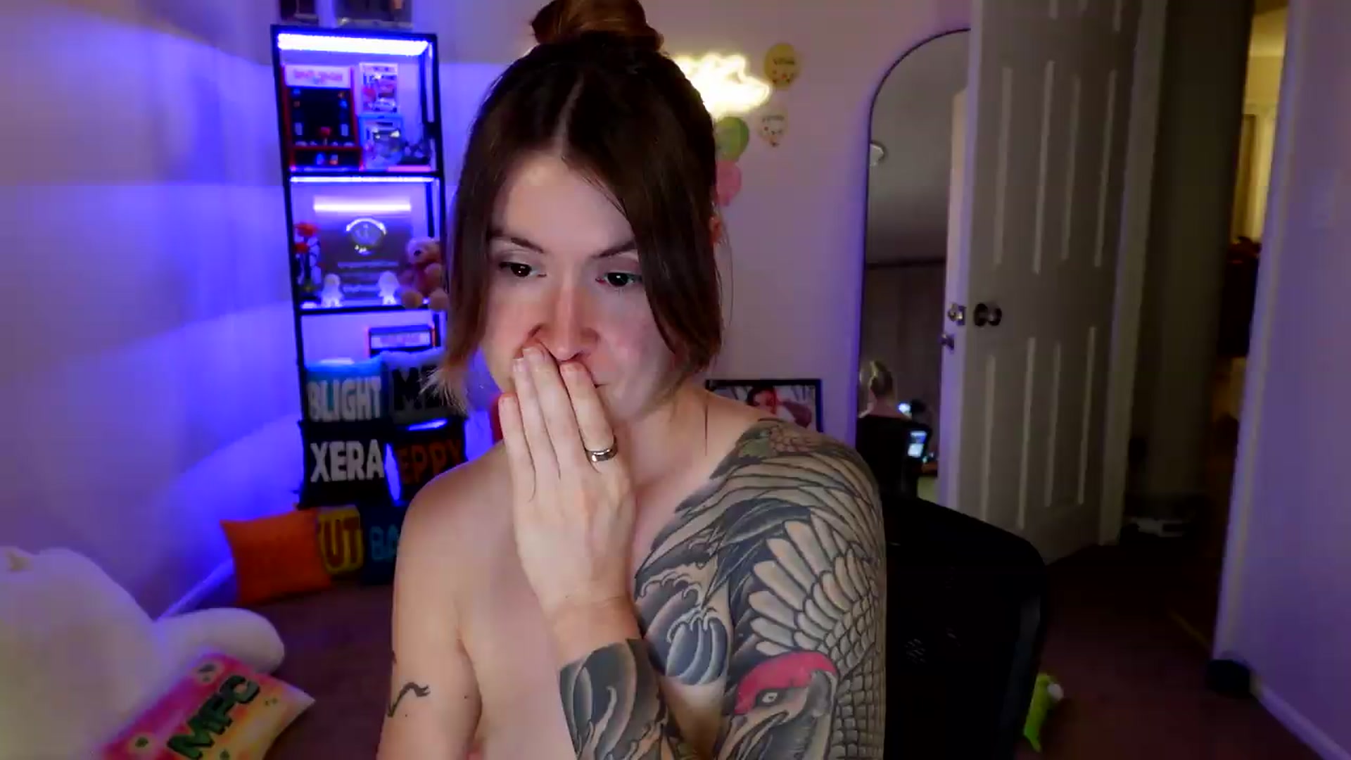 Gallery image thumbnail from ImperialKiss's myfreecams stream on, 06/11/2026, 07:30 image 13 of 20