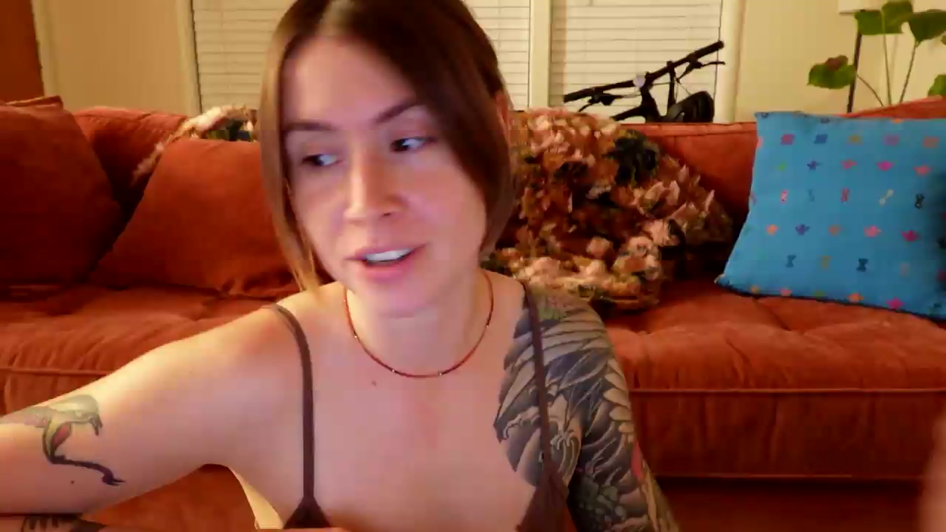 Gallery image thumbnail from ImperialKiss's myfreecams stream on, 06/12/2026, 05:01 image 4 of 20
