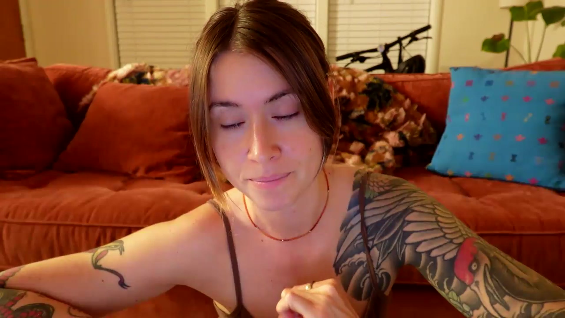 Gallery image thumbnail from ImperialKiss's myfreecams stream on, 06/12/2026, 05:01 image 12 of 20