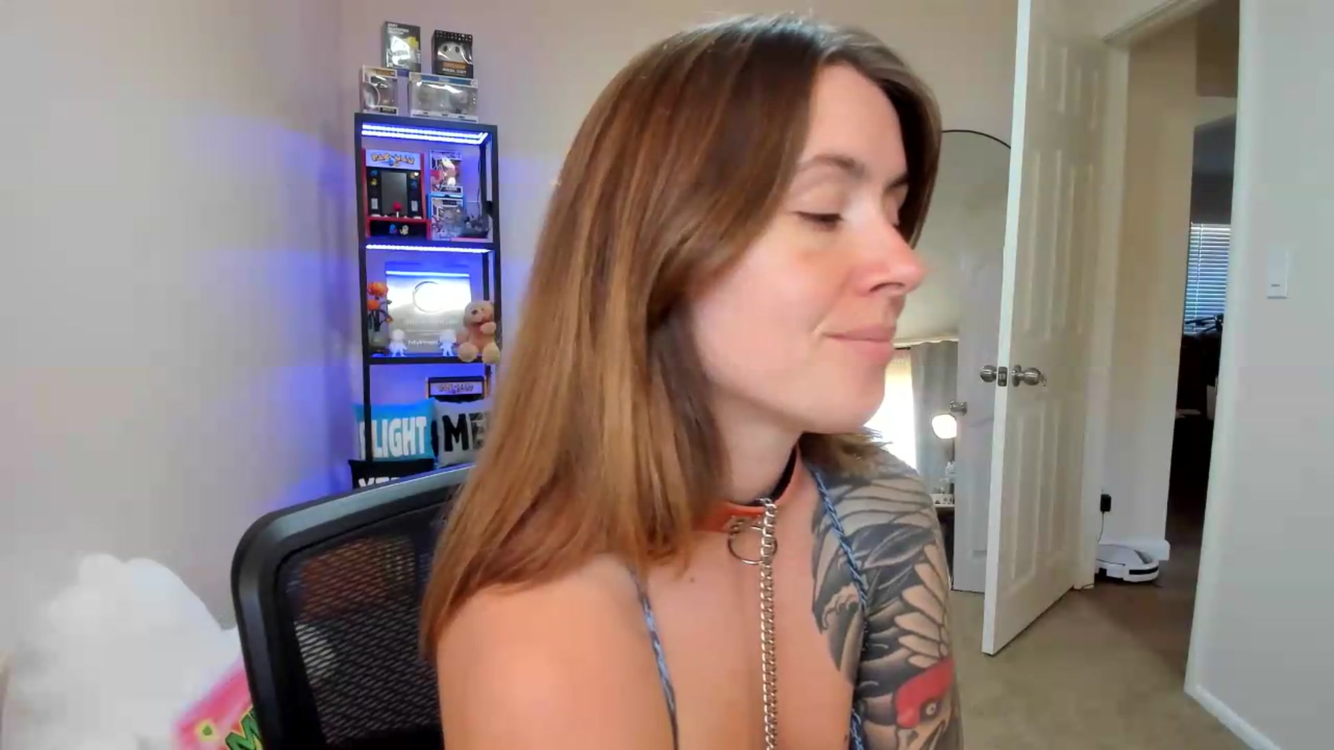 Gallery image thumbnail from ImperialKiss's myfreecams stream on, 06/15/2026, 24:04 image 3 of 20