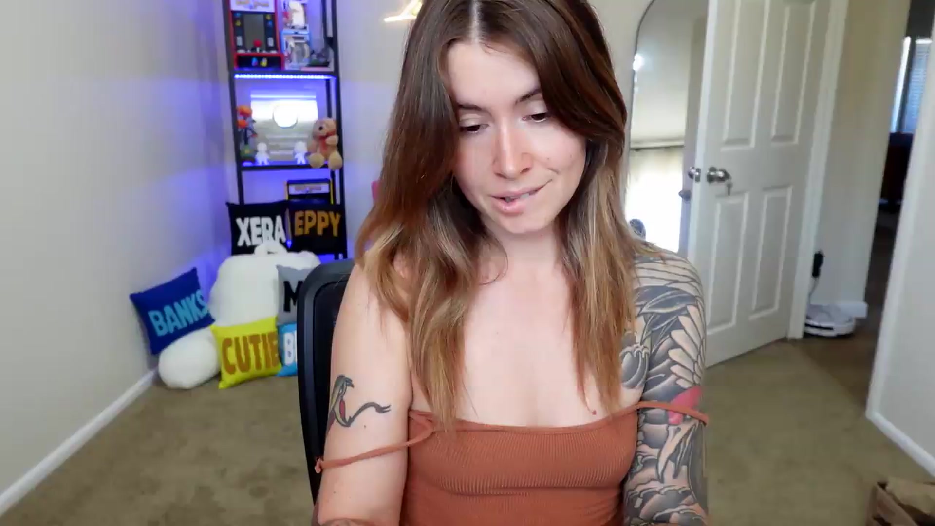 Gallery image thumbnail from ImperialKiss's myfreecams stream on, 06/22/2026, 24:37 image 7 of 20