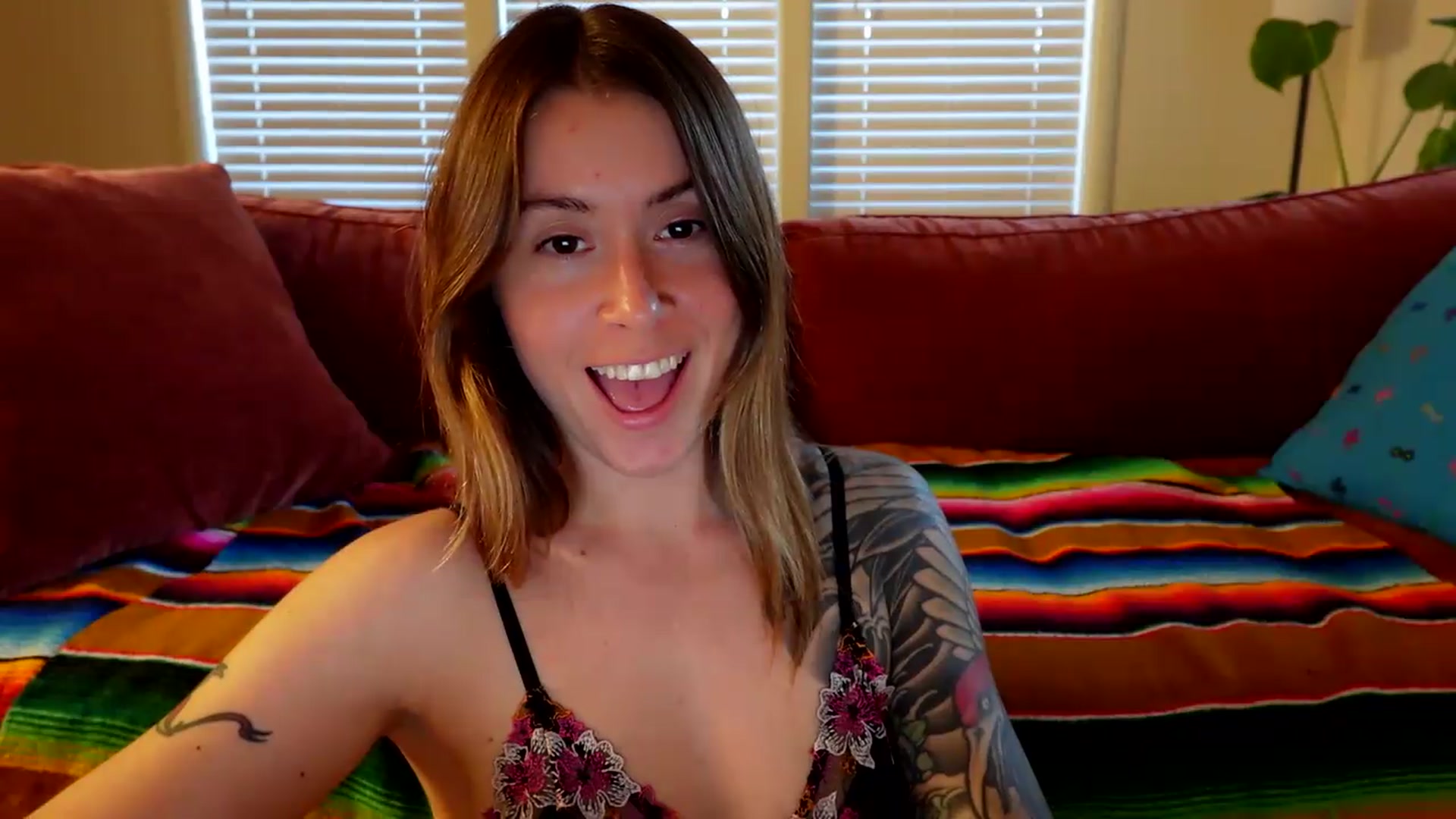 Gallery image thumbnail from ImperialKiss's myfreecams stream on, 06/24/2026, 04:25 image 8 of 20
