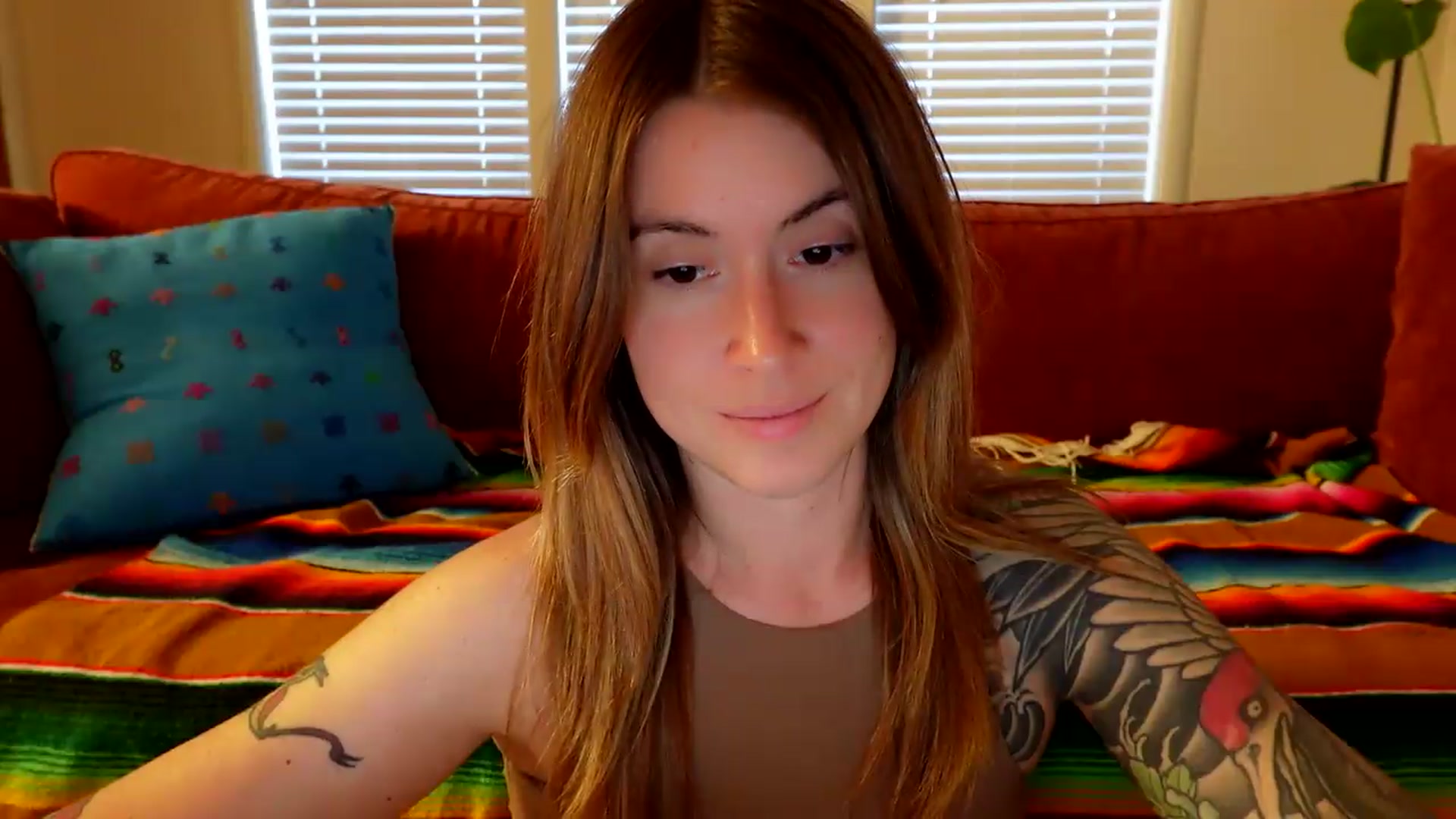 Gallery image thumbnail from ImperialKiss's myfreecams stream on, 06/25/2026, 04:03 image 3 of 20
