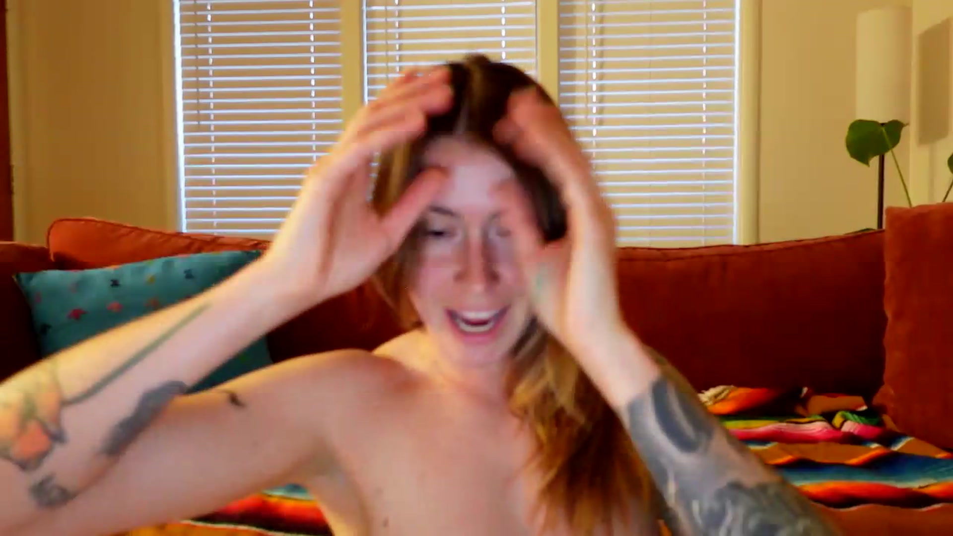 Gallery image thumbnail from ImperialKiss's myfreecams stream on, 06/25/2026, 04:03 image 11 of 20