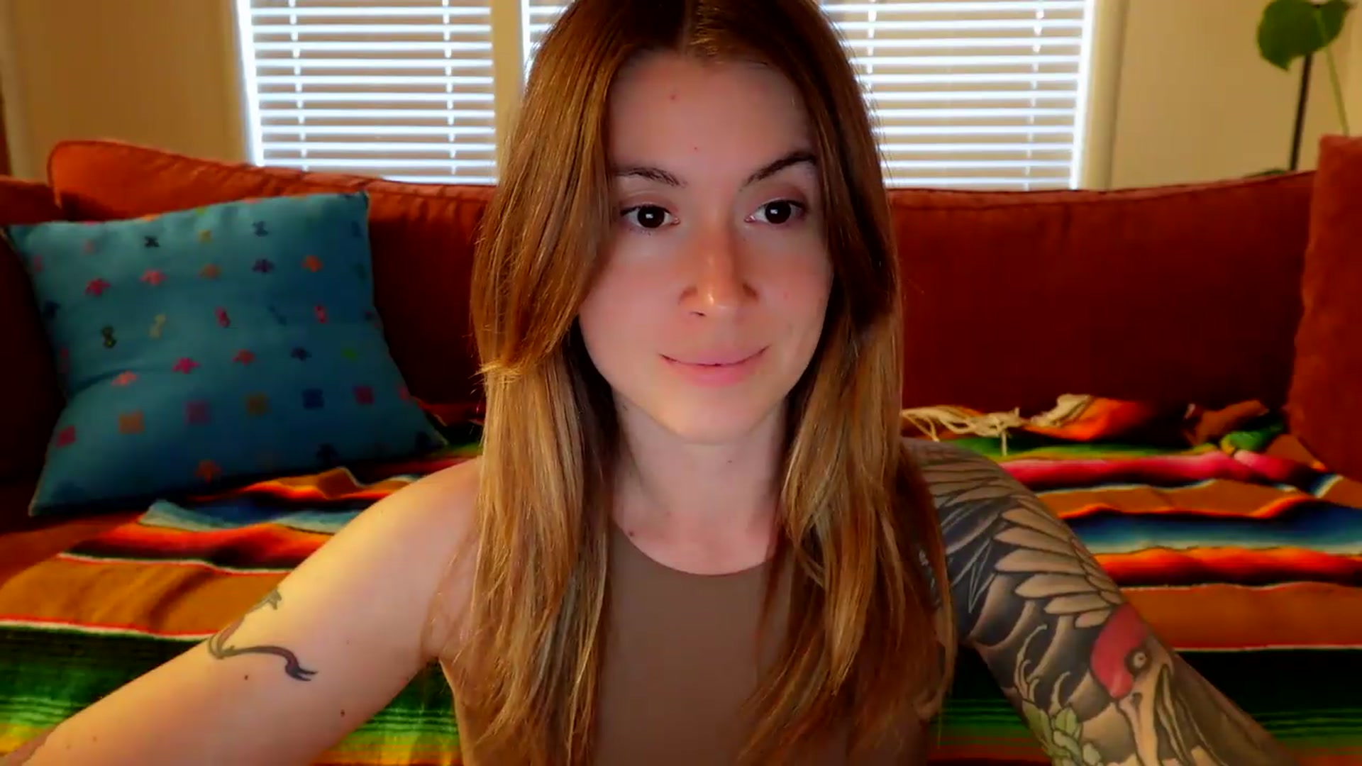 Gallery image thumbnail from ImperialKiss's myfreecams stream on, 06/25/2026, 04:03 image 2 of 20