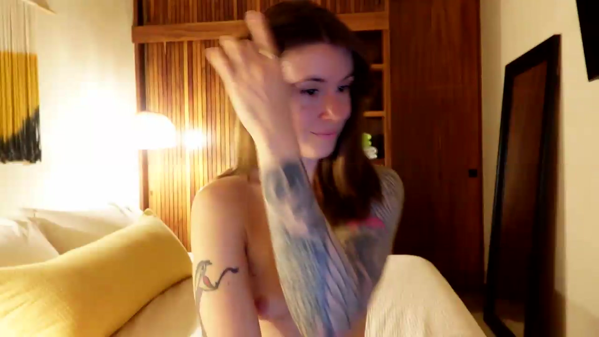 Gallery image thumbnail from ImperialKiss's myfreecams stream on, 07/03/2026, 02:43 image 18 of 20