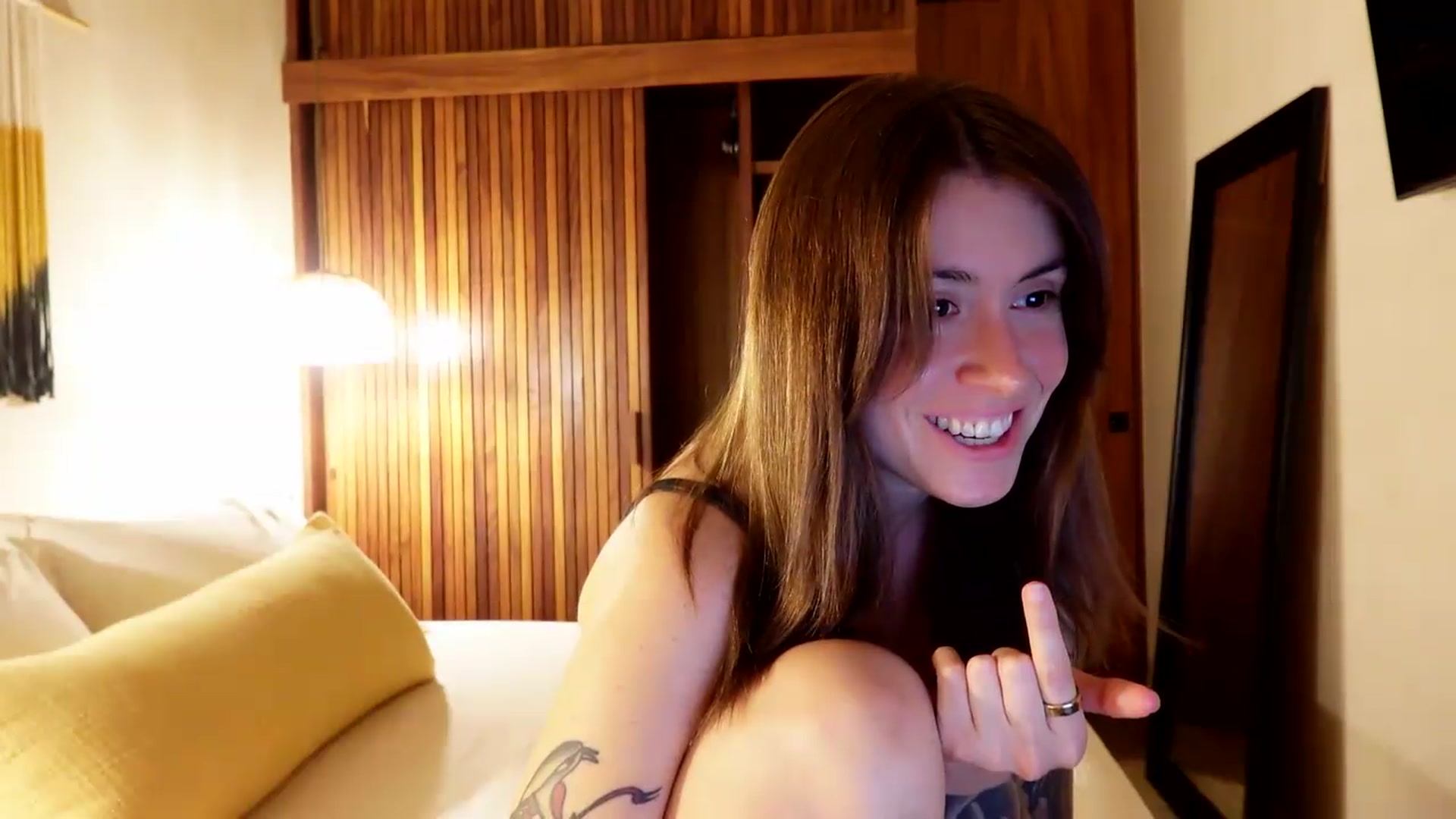 Gallery image thumbnail from ImperialKiss's myfreecams stream on, 07/03/2026, 02:43 image 4 of 20