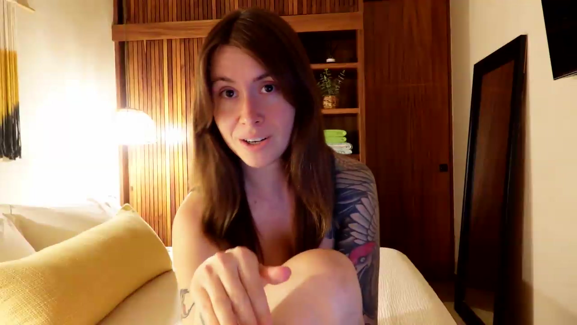 Gallery image thumbnail from ImperialKiss's myfreecams stream on, 07/03/2026, 02:43 image 2 of 20