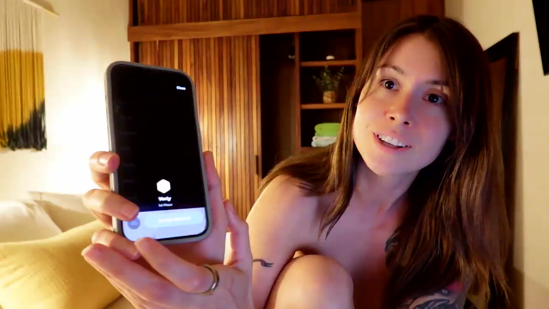 Gallery image thumbnail from ImperialKiss's myfreecams stream on, 07/03/2026, 03:24 image 3 of 20