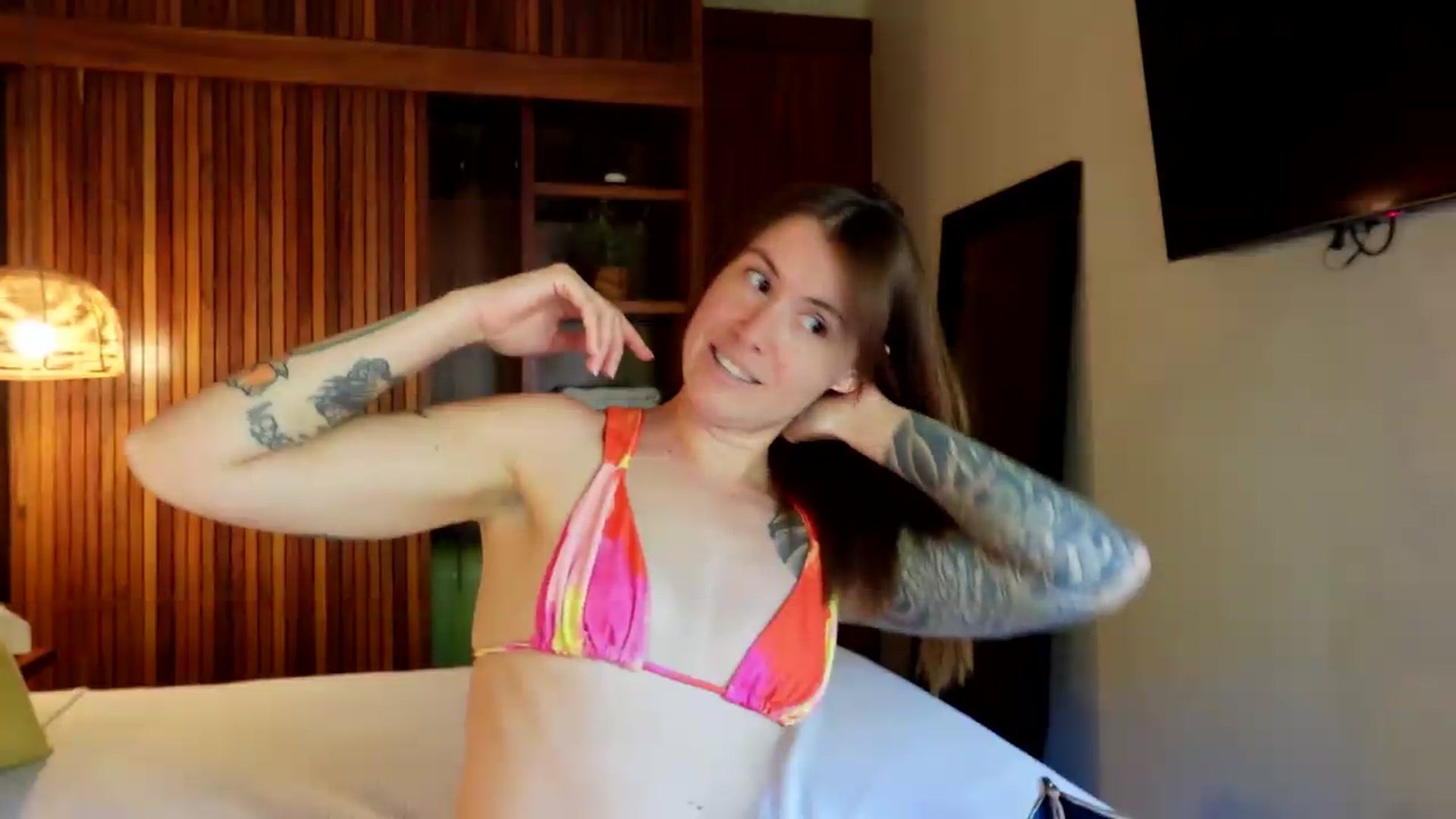 Gallery image thumbnail from ImperialKiss's myfreecams stream on, 07/11/2026, 21:05 image 4 of 20