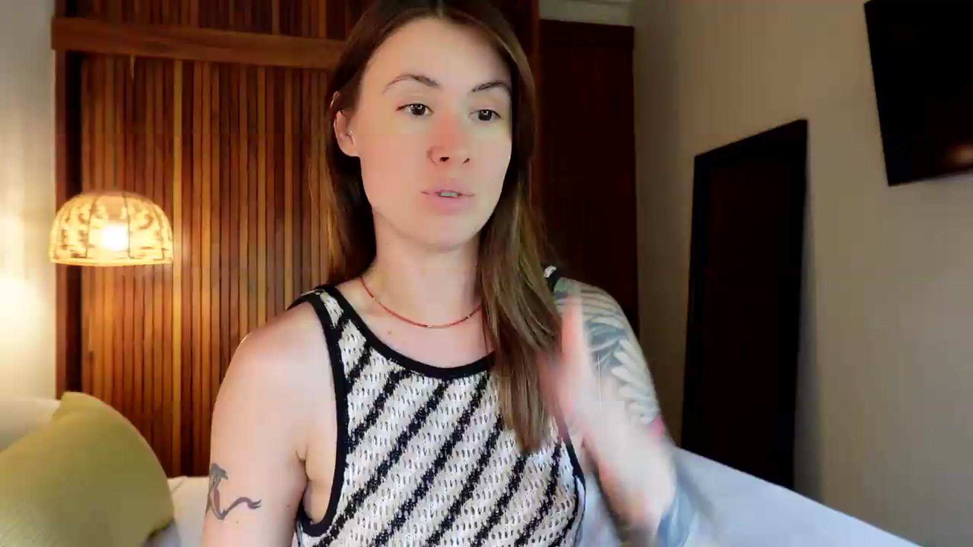 Gallery image thumbnail from ImperialKiss's myfreecams stream on, 07/12/2026, 22:41 image 13 of 20