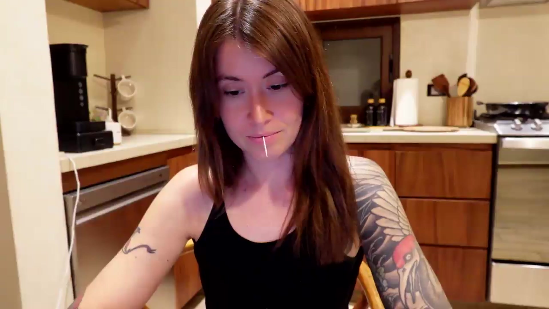 Gallery image thumbnail from ImperialKiss's myfreecams stream on, 07/16/2026, 05:37 image 4 of 20