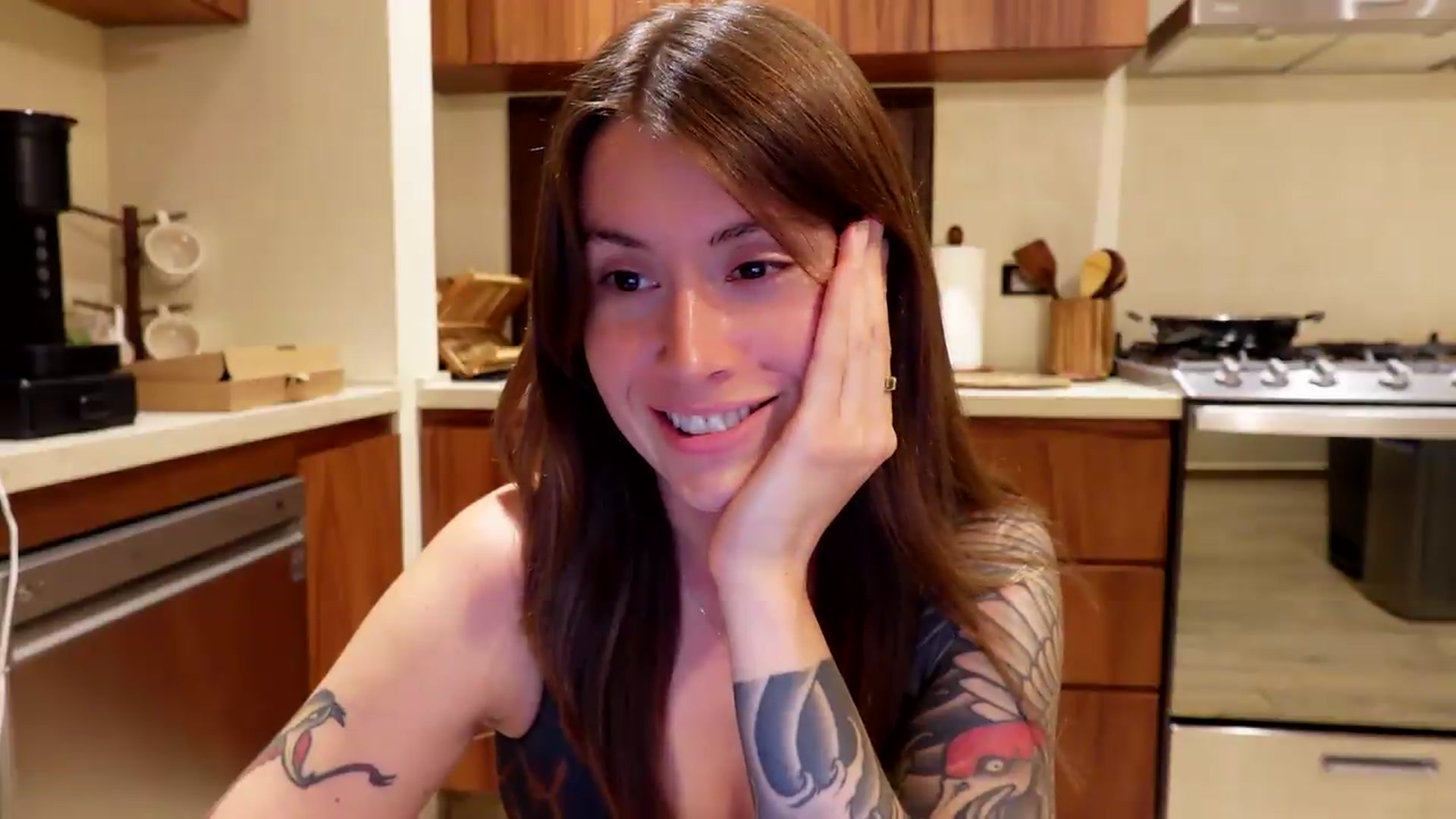 Gallery image thumbnail from ImperialKiss's myfreecams stream on, 07/18/2026, 05:11 image 14 of 20