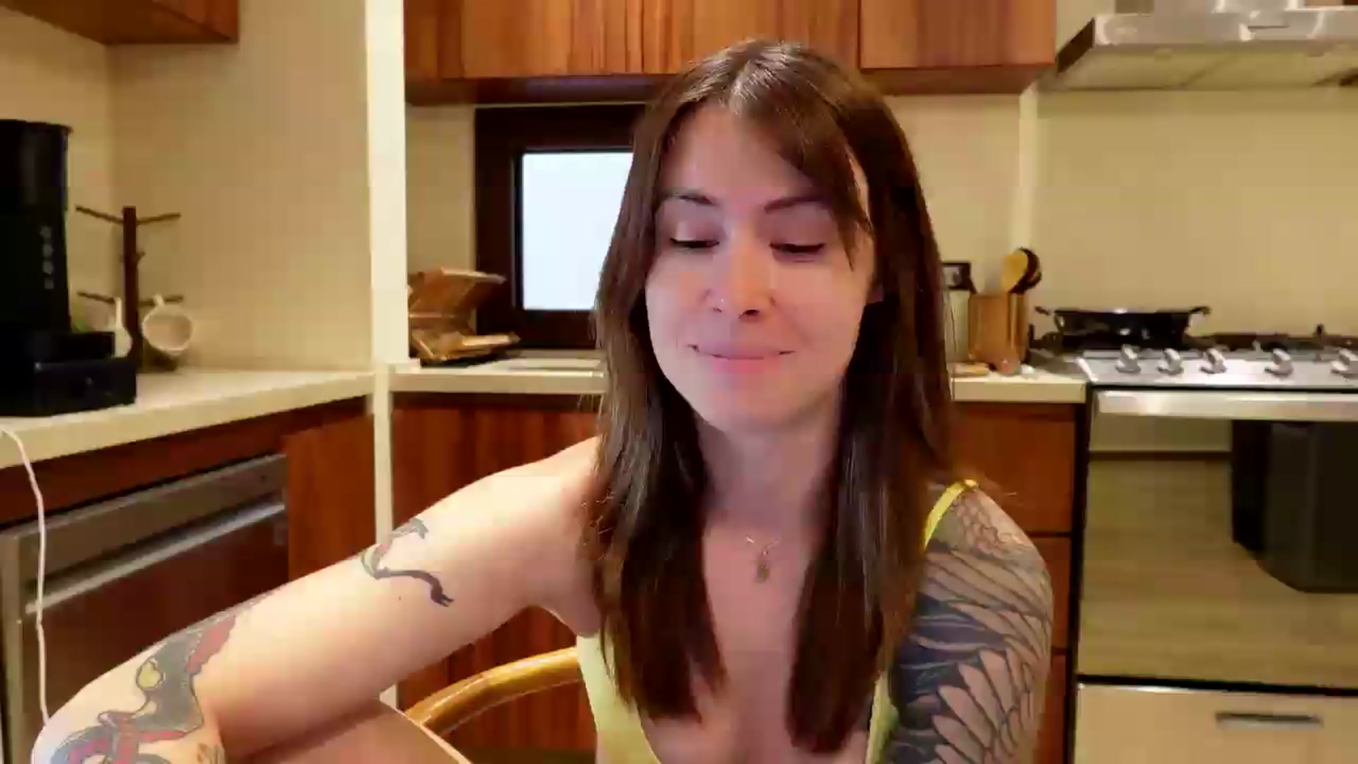 Gallery image thumbnail from ImperialKiss's myfreecams stream on, 07/18/2026, 23:01 image 3 of 20