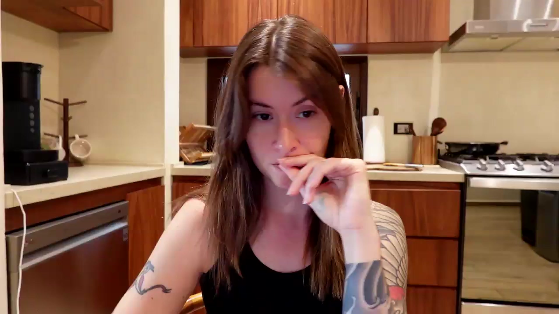 Gallery image thumbnail from ImperialKiss's myfreecams stream on, 07/19/2026, 19:59 image 17 of 20