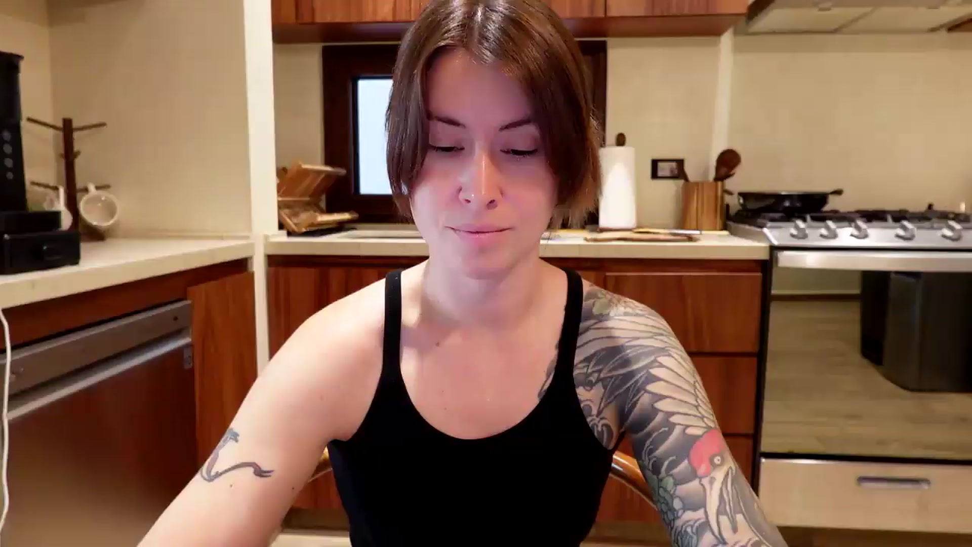 Gallery image thumbnail from ImperialKiss's myfreecams stream on, 07/19/2026, 21:50 image 6 of 20