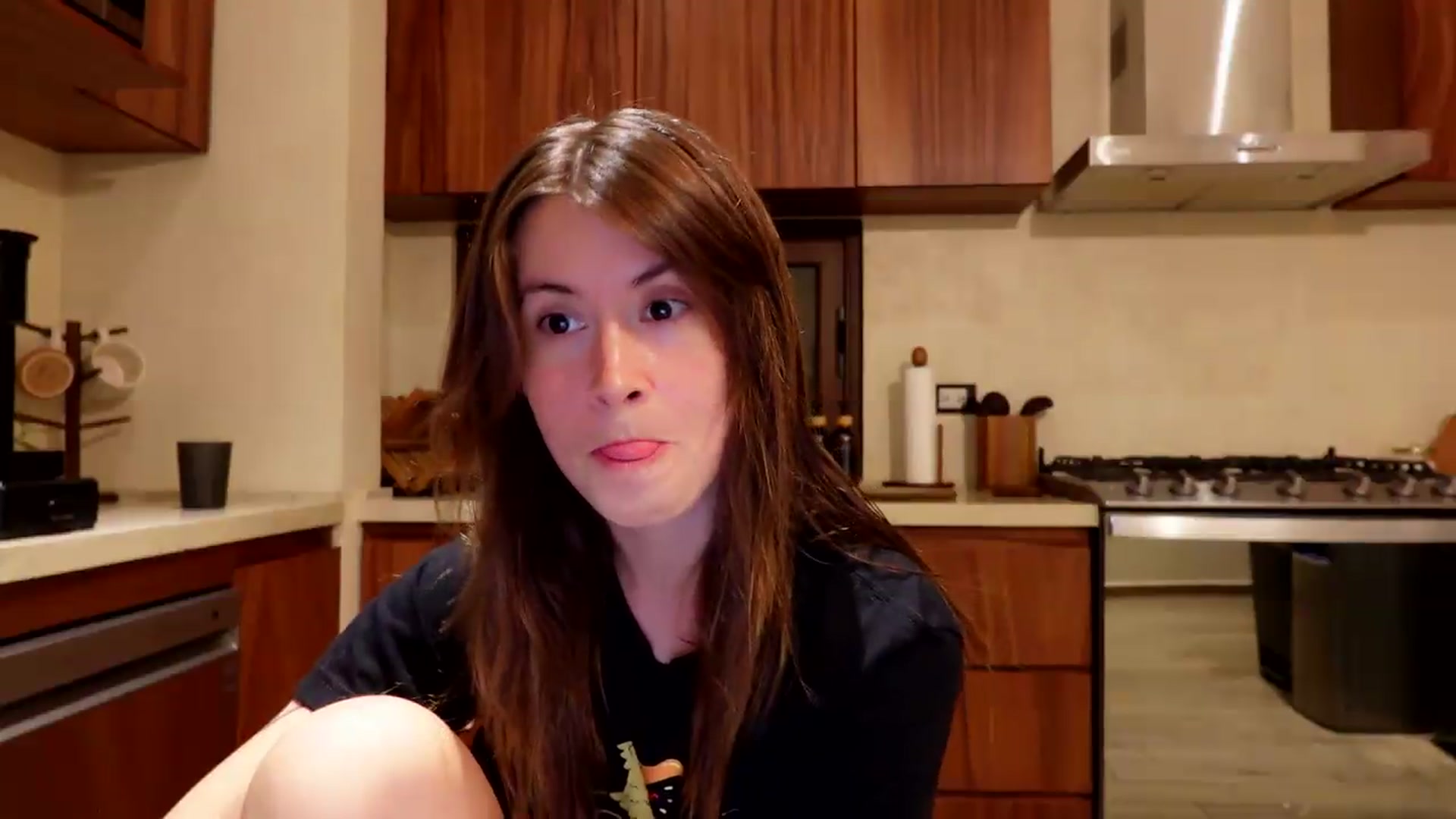 Gallery image thumbnail from ImperialKiss's myfreecams stream on, 08/05/2026, 04:30 image 4 of 20