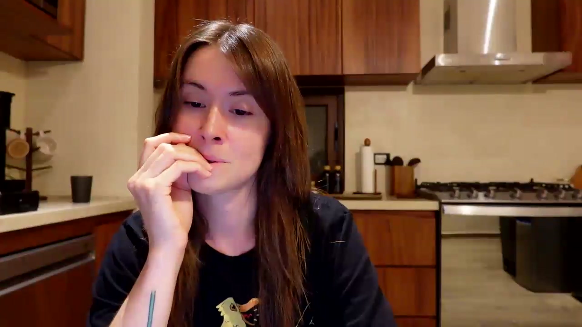 Gallery image thumbnail from ImperialKiss's myfreecams stream on, 08/05/2026, 04:30 image 6 of 20